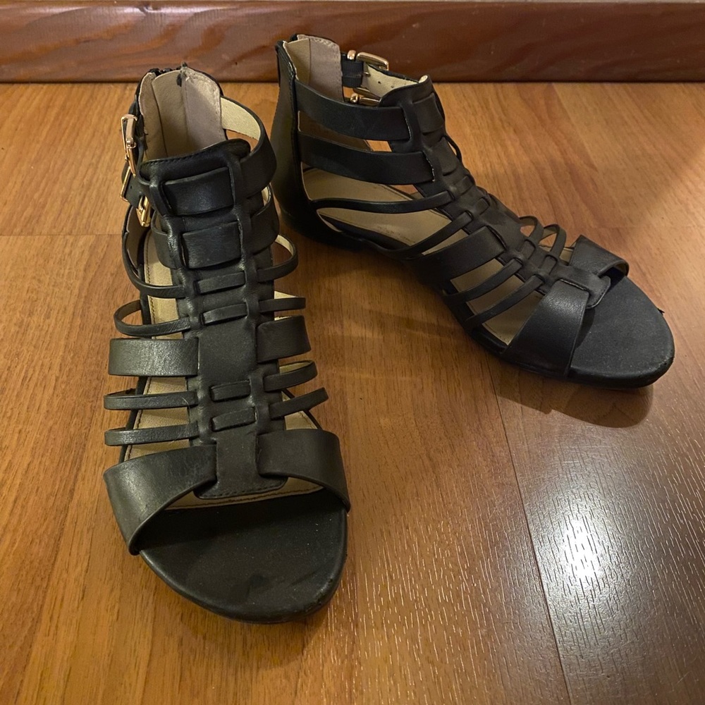 Aldo Black Leather Zipper Gladiator Sandals